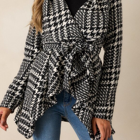 Red Dress One Call Away Black Houndstooth Jacket - Picture 3 of 3